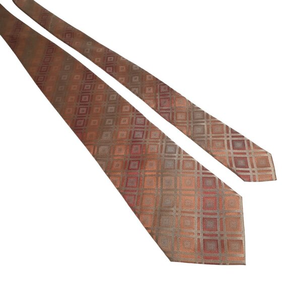 Van Heusen Tie Vintage Silk Men Fashion Accessory Stain Resistant Designer Gift - Picture 1 of 5